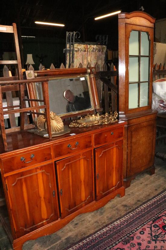 Yewwood dwarf cabinet & walnut standing corner cupboard(-)